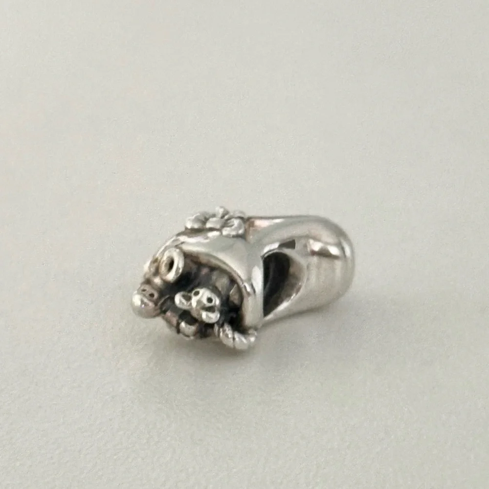 Pandora 925 Santa's Stocking Christmas Holiday Rare Retired Bead Charm